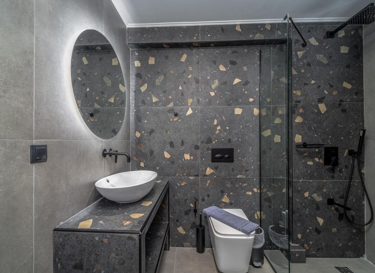 Nemesis Luxury Villas Apolpaina Bagian luar foto